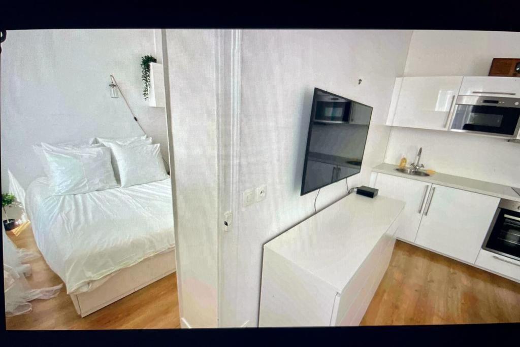 Cute One Bedroom In Le Marais Paryż Zewnętrze zdjęcie